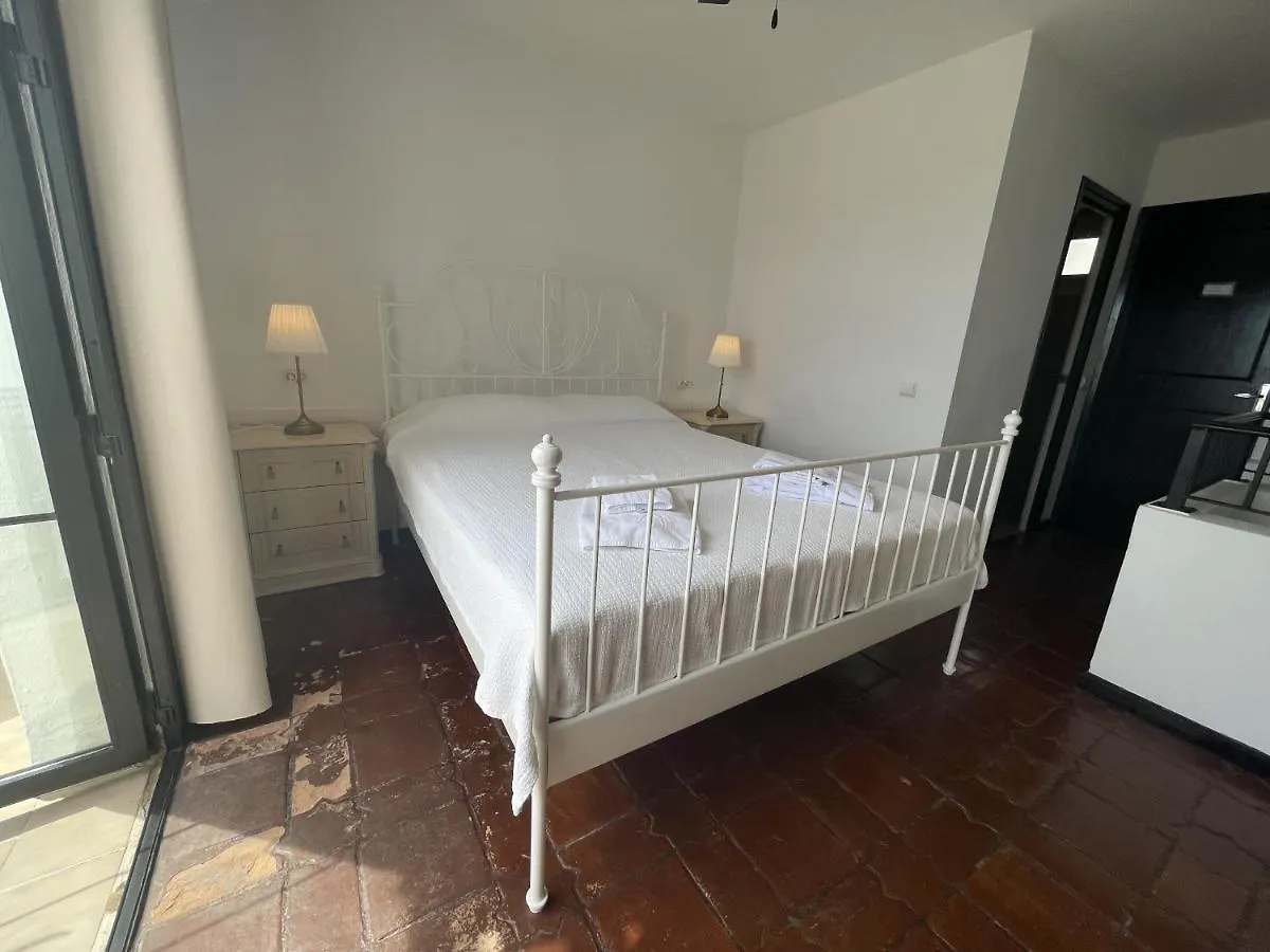 Dona Lola Lupita 1 Bedroom Duplex Apartment With Sea Views Between Fuengirola And Marbella Sitio de Calahonda